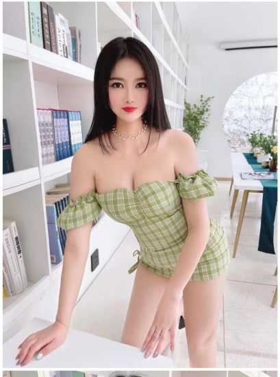 人长得还行，服务蛮好。
